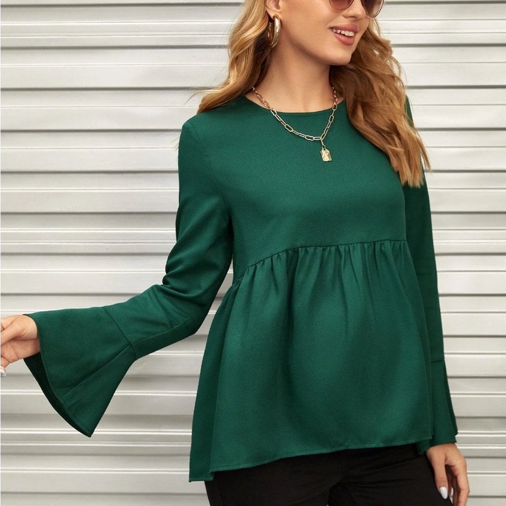 Elegant Green Women's Top